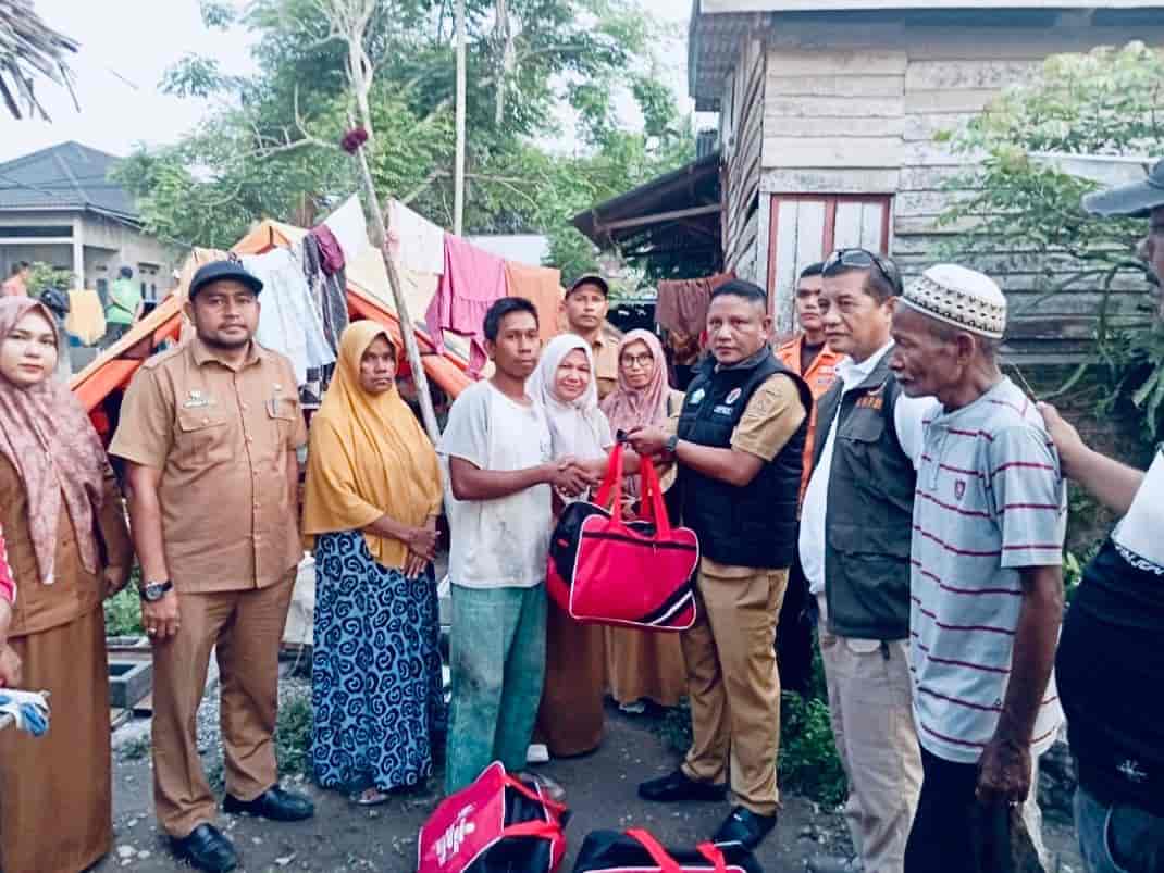 Korban Banjir di Juli Terima Bantuan Logistik dan Dukungan Moril