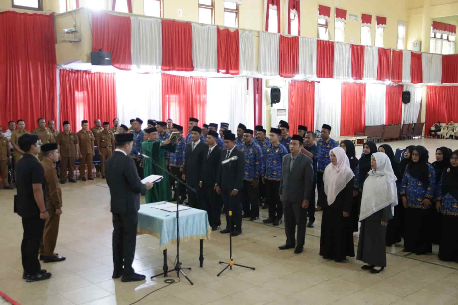 Lantik 57 Pejabat Bupati Aceh Selatan H. Mirwan MS, Rotasi Sejumlah Eselon III