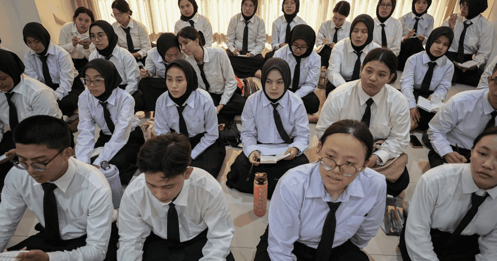 Paradoks Otonomi Khusus: Saat Ribuan Warga Aceh Terpaksa Mengadu Nasib Jadi Pekerja Migran
