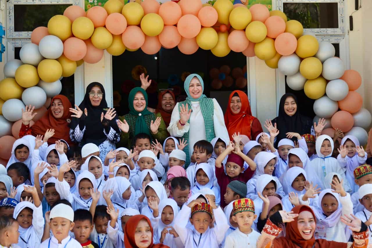 Tinjau MPLS Ramah, Bunda PAUD Kak Na: Ini Sarana agar Anak Tumbuh Gemar Bersekolah