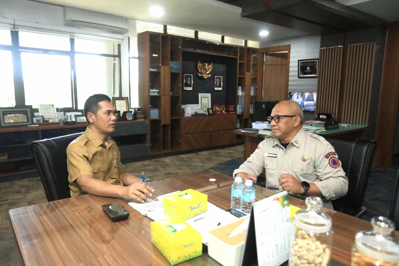 Bertaruh Nyawa Seberangi Sungai, Pemerintah Aceh Desak BNPB Segera Bangun 4 Jembatan Gantung yang Putus