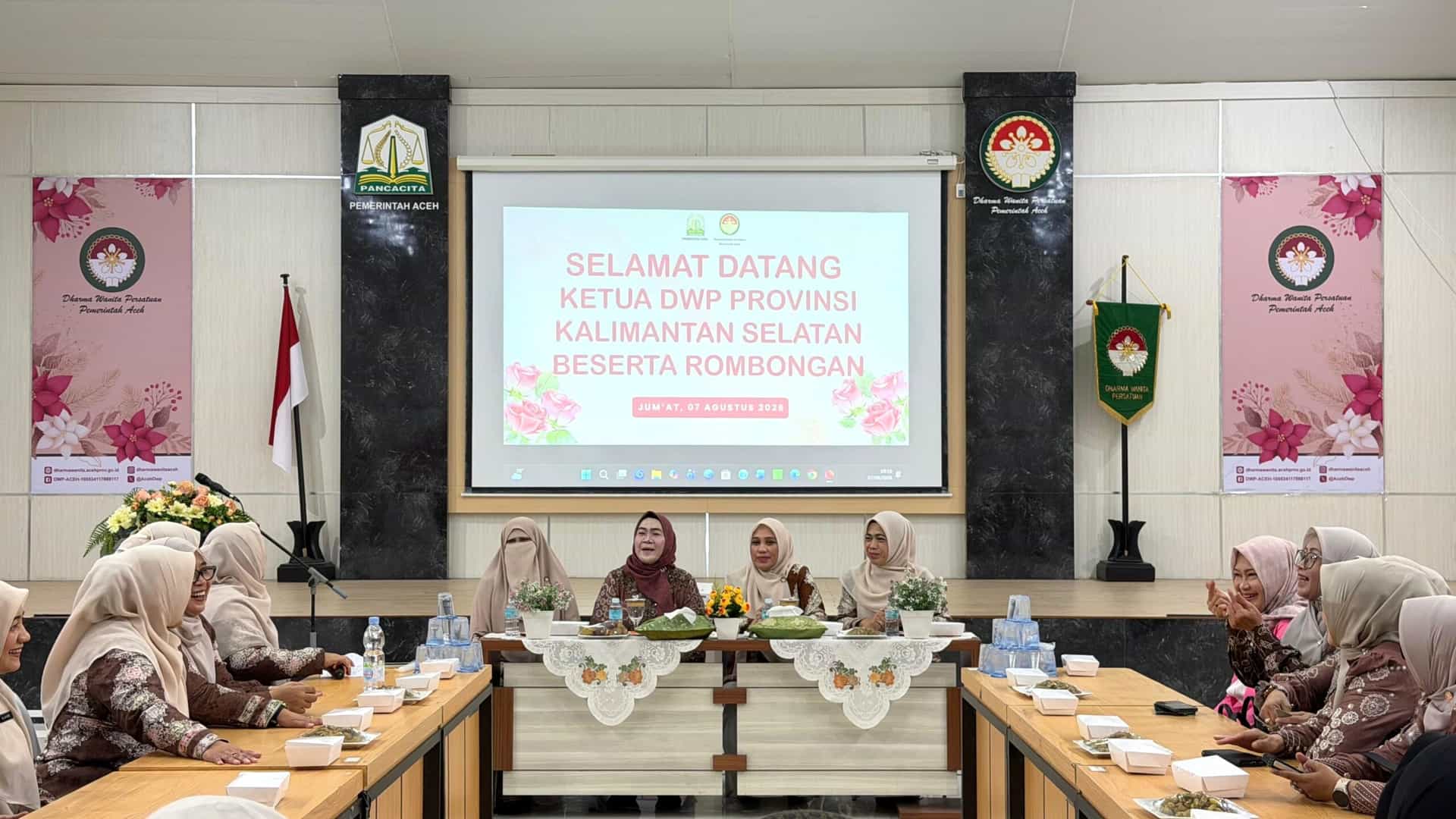 Pererat Sinergi Lintas Provinsi, DWP Aceh Sambut Kunjungan Kerja Pengurus DWP Kalimantan Selatan