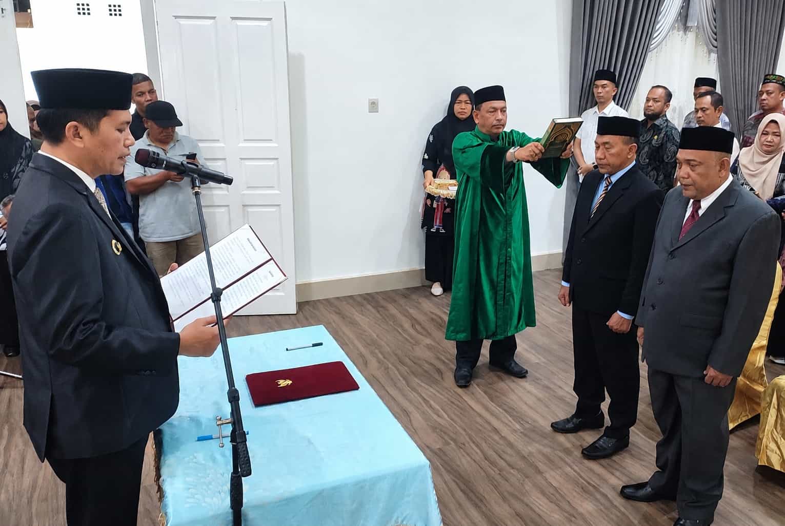 Lantik Dua Pejabat Eselon II Hasil Selter, Bupati Aceh Selatan Tekankan Terobosan dan Kerja Nyata