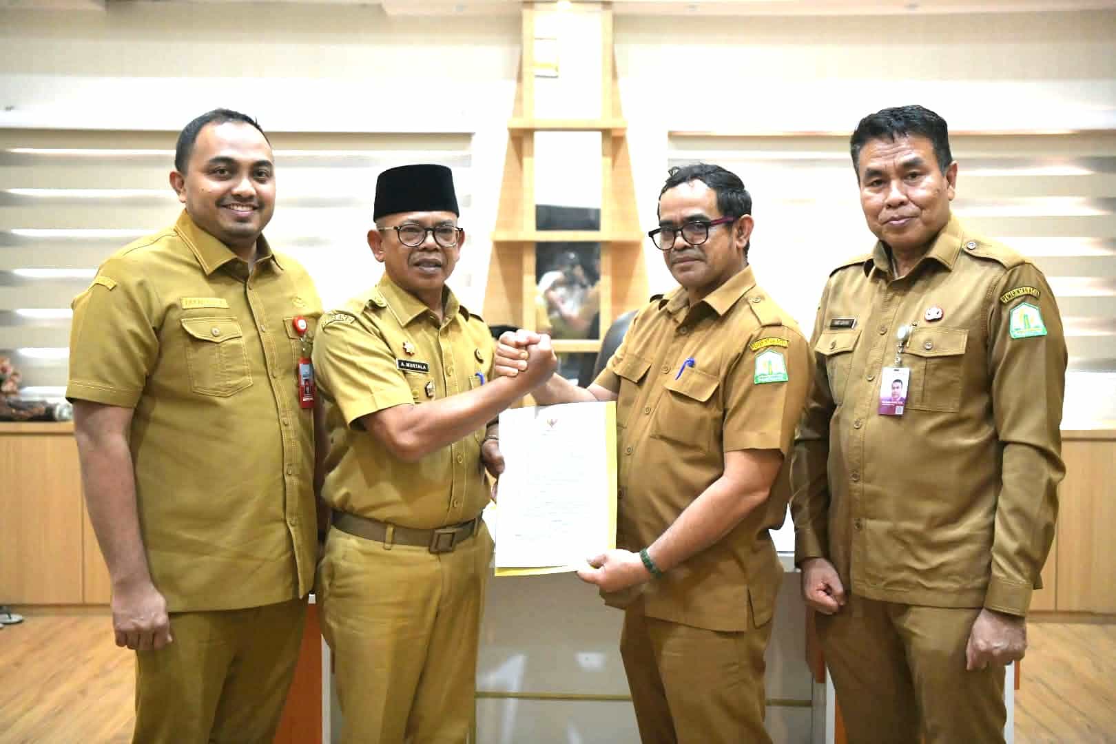 Taufik Ditunjuk Jadi Plt Sekda Aceh, Wagub Dek Fadh Pesan Jaga Integritas dan Komunikasi