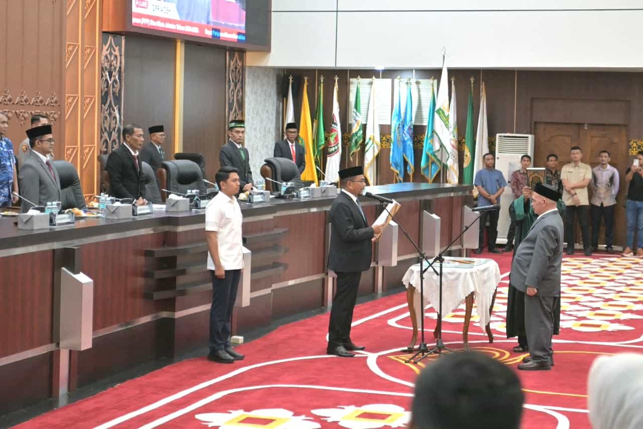 Zaini Bakri Resmi Dilantik Jadi Anggota DPRA PAW Fraksi PPP, Plt Sekda Aceh Tegaskan Sinergi Lembaga