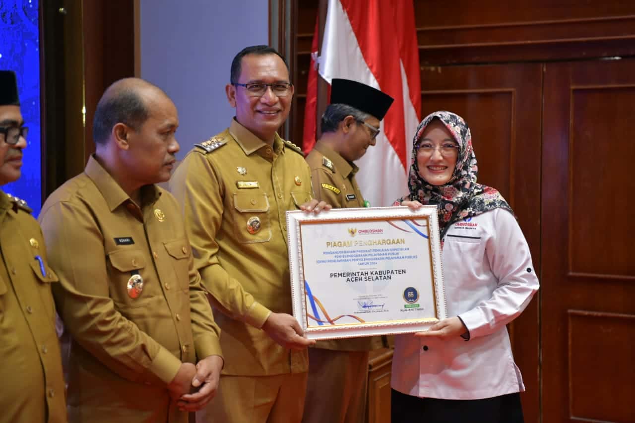 Aceh Selatan Raih Penghargaan Penyelenggaraan Pelayanan Publik Dari Ombudsman RI