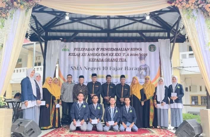 SMAN 10 Farhan Banda Aceh Gelar Kegiatan Pelepasan Siswa Kelas XII