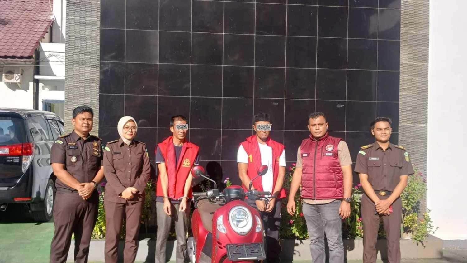 Satresnarkoba Polres Aceh Selatan Serahkan Tiga Tersangka Narkotika ke Kejari, Komitmen Tegas Berantas Sabu