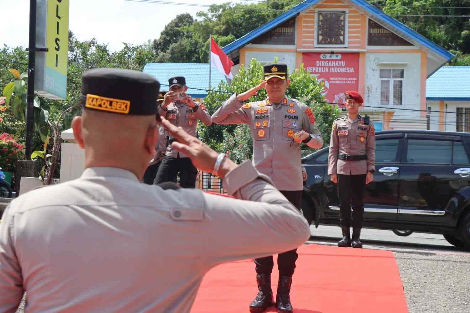 Hari Keempat Kunker, Kapolres Tinjau Polsek Tapaktuan dan Polsek Pasieraja Perkuat Komitmen Pelayanan dan Kamtibmas