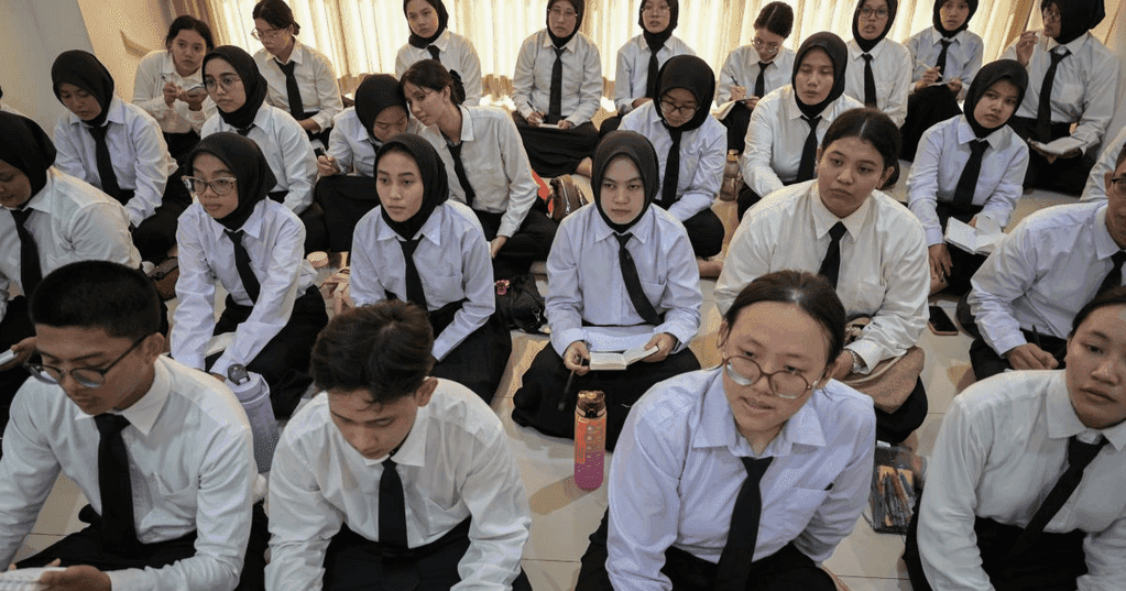 Paradoks Otonomi Khusus: Saat Ribuan Warga Aceh Terpaksa Mengadu Nasib Jadi Pekerja Migran