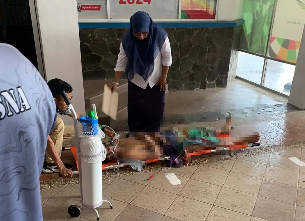 Korban luka bakar ledakan KMP Aceh Hebat 2 dievakuasi di Pelabuhan Ulee Lheue Banda Aceh (Foto: dok Basarnas)