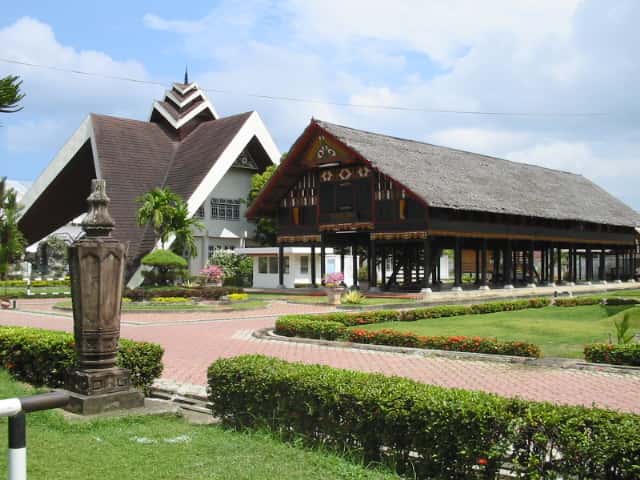 Ilustrasi peninggalan sejarah dan kebudayaan Aceh. (Foto: Wikimedia Commons)