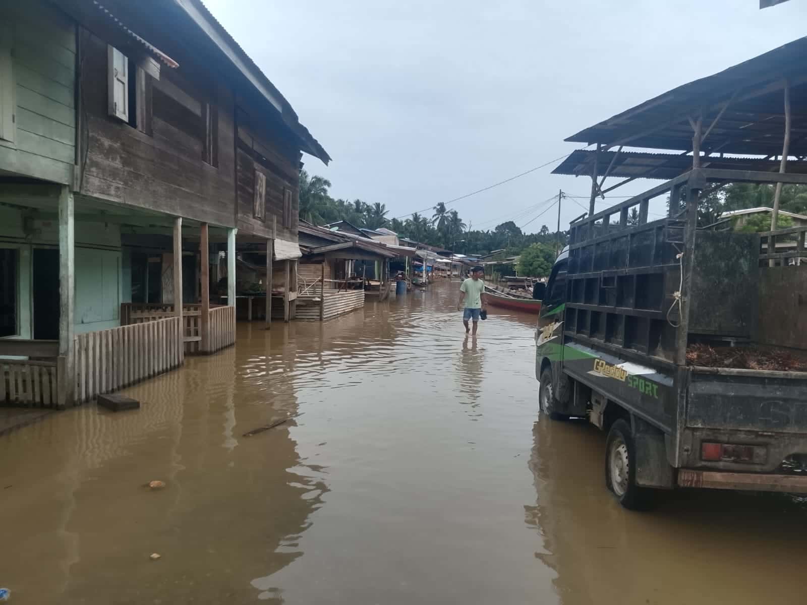 Banjir melanda permukiman warga di Kota Subulussalam, Aceh