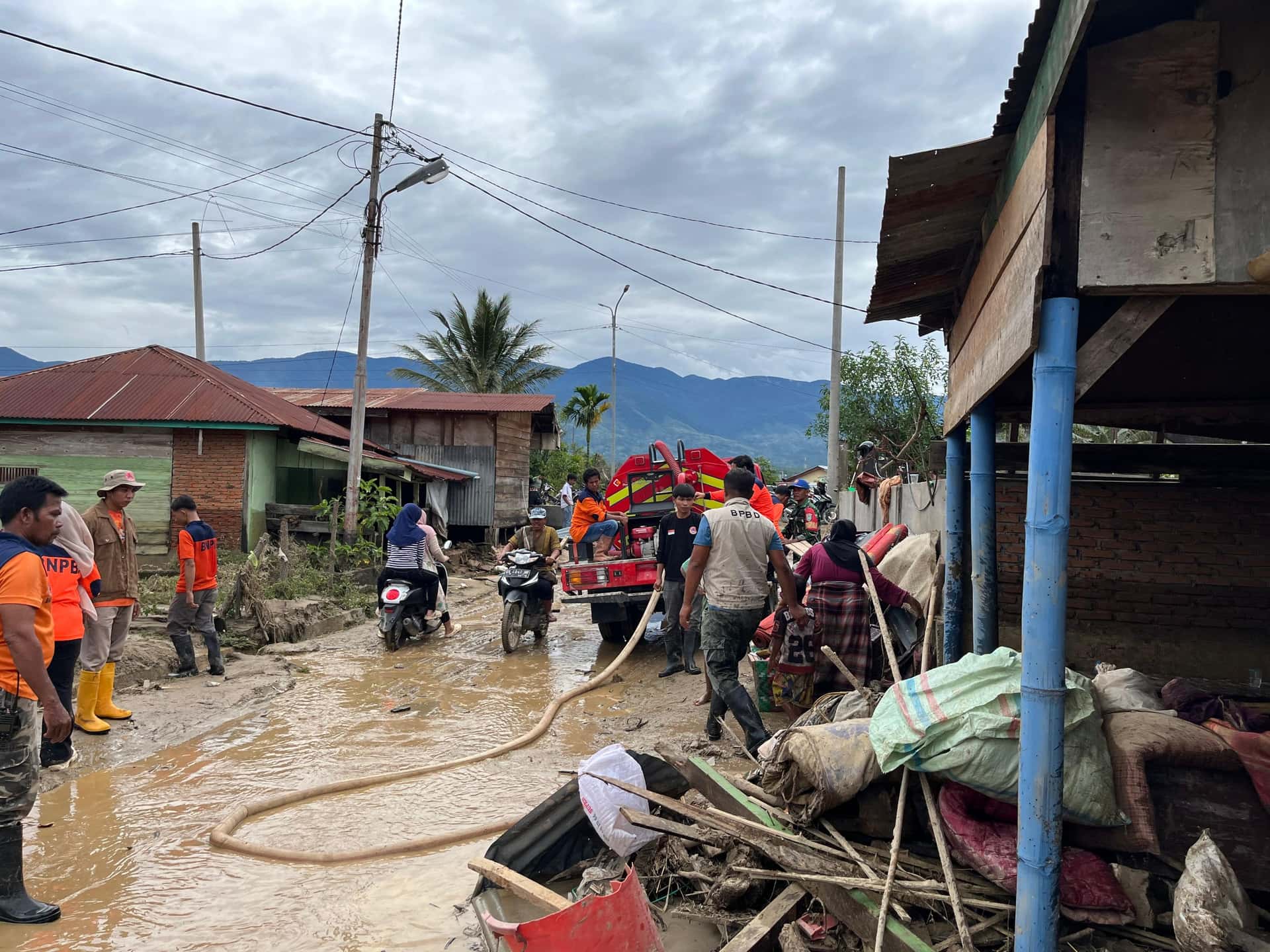 Kondisi Banjir Luapan dan Dampak Puting Beliung di Gayo Lues