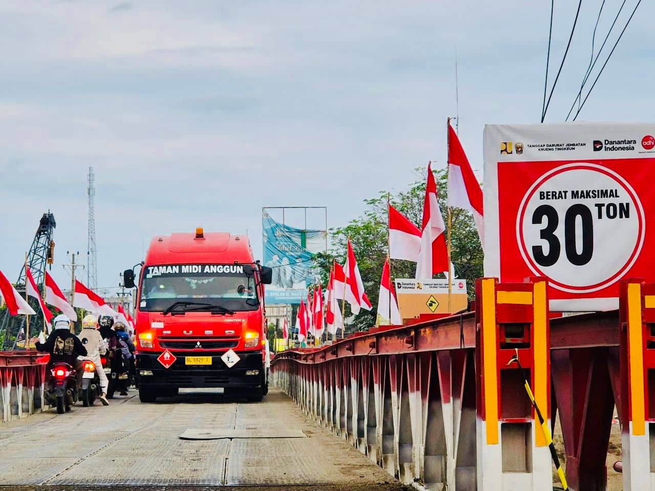 Akses Jembatan Bailey Kutablang Kembali Ditutup Sementara Malam Ini