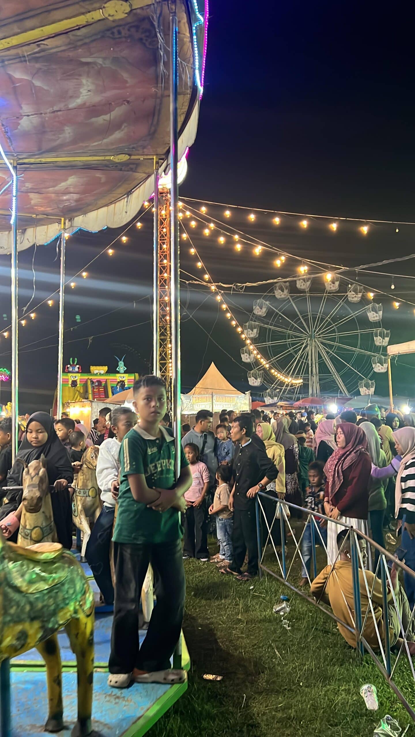 Pasar Malam di Desa Geulumbuk Jadi Magnet Hiburan Masyarakat Kluet Raya