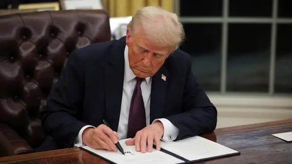 Trump Perintahkan Buka Dokumen Rahasia Terakhir Pembunuhan John F Kennedy