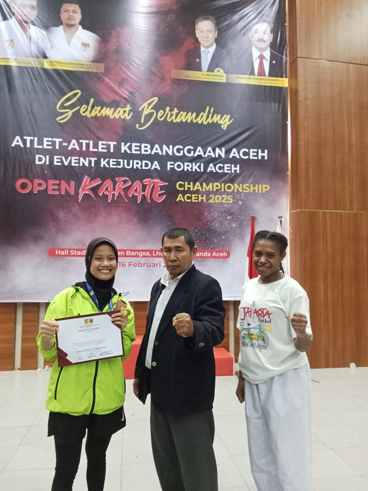 Tim Karate Politeknik Aceh Selatan meraih 1 medali perunggu di Kejurda Karate Piala Forki Aceh