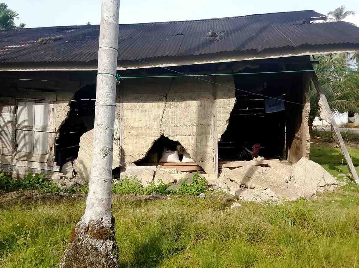 Rumah Warga Aceh Selatan Rusak Akibat Gempa Bumi
