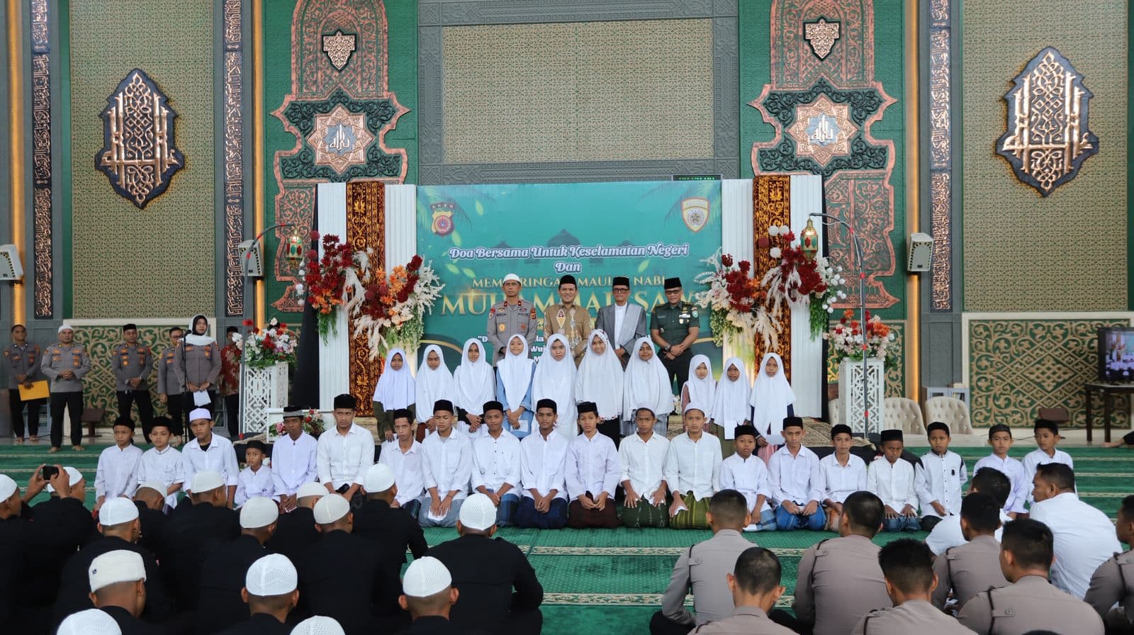 Polda Aceh Peringati Maulid dan Doa Bersama untuk Keselamatan Negeri