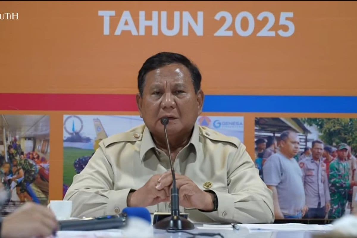 Prabowo Minta Mendagri Proses Bupati Aceh Selatan yang Umrah Saat Bencana: Dalam Militer Itu Desersi