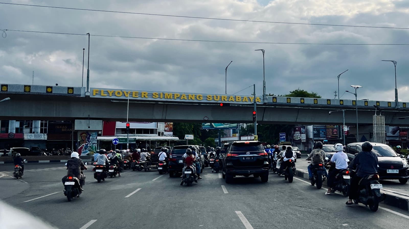 Banda Aceh Kembali Diguyur Hujan, Warga Mulai Was-was “Mati Lampu” dan Banjir