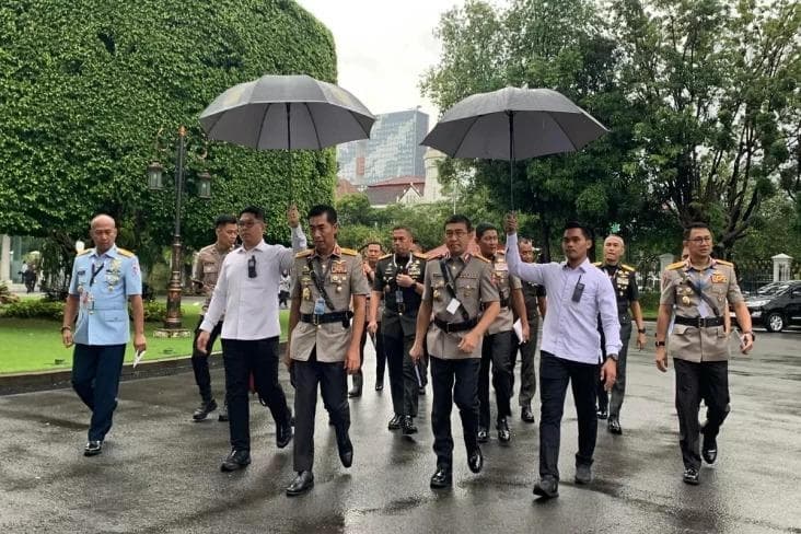 Presiden Prabowo Pimpin Rapim TNI-Polri di Istana Negara untuk Perkuat Sinergitas Keamanan