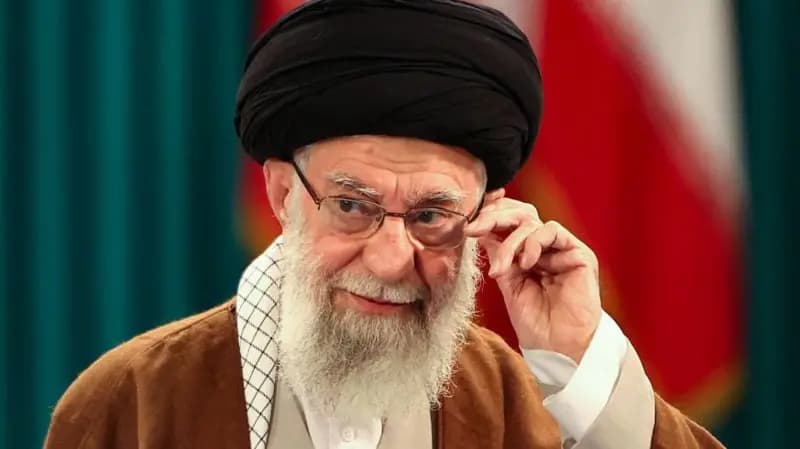 Pemimpin Tertinggi Iran Ali Khamenei Tewas dalam Gempuran AS dan Israel, Timur Tengah Membara
