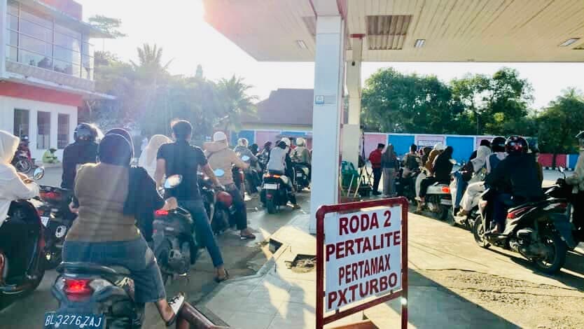 Imbas Konflik Timur Tengah, SPBU di Bireuen Diserbu Warga: Panic Buying Meluas