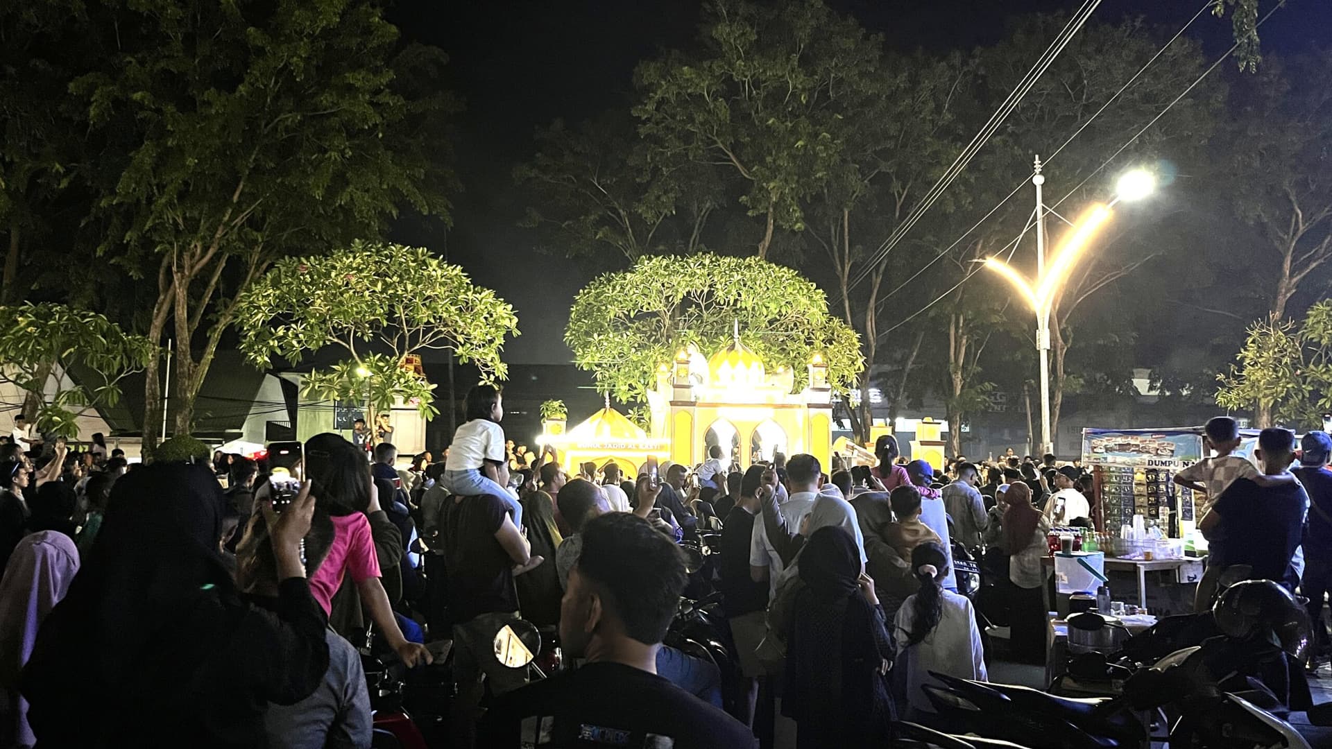 Semarak Warga Banda Aceh Menyambut Lebaran Idul Fitri pada Tanggal 21 Maret 2026