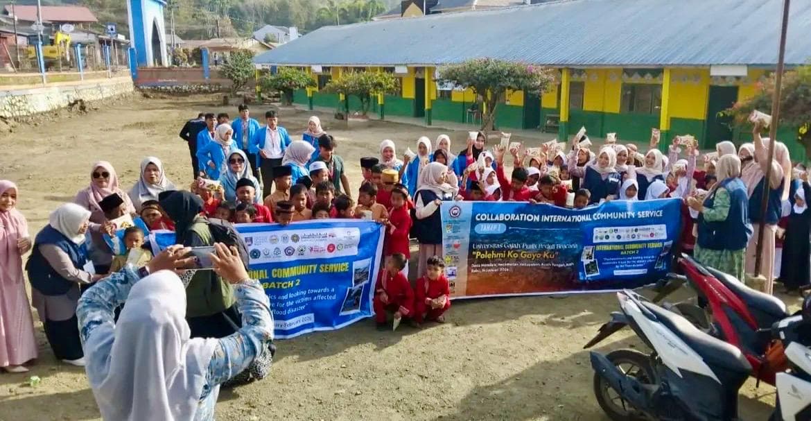 Berbekal Semangat Literasi, Relawan Asal Bireuen Selesaikan Misi Kemanusiaan di Aceh Tengah
