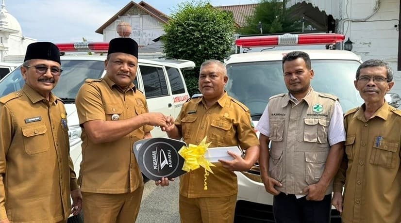 Pulihkan Layanan Pasca-Banjir, Tiga Puskesmas di Bireuen Terima Ambulans Baru