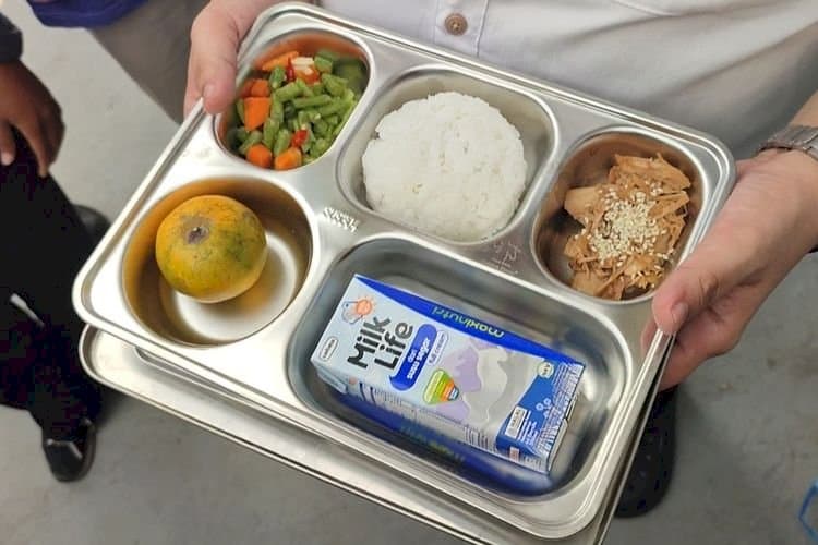 Warga Banda Aceh Keluhkan Kelangkaan Susu UHT, Diduga Terdampak Program MBG