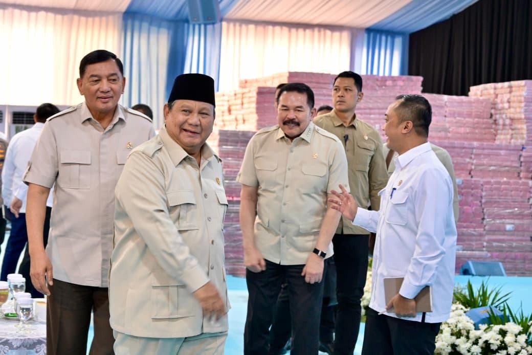 Presiden Prabowo Instruksikan Suku Bunga PNM Mekaar Turun di Bawah 9 Persen