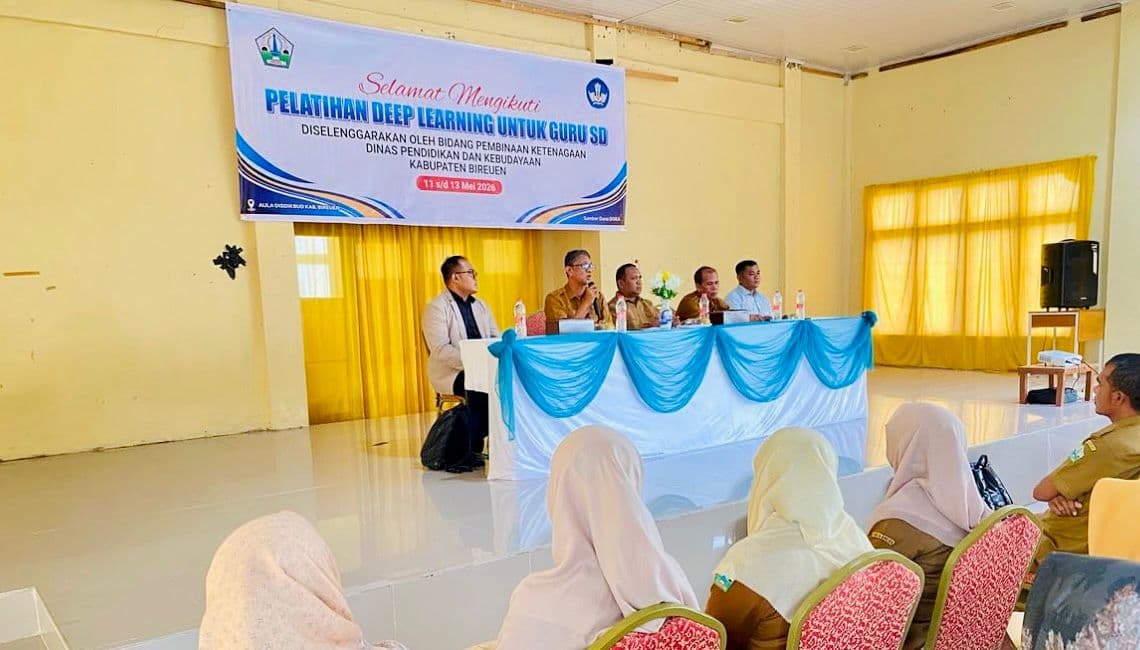Disdikbud Bireuen Bekali Guru SD Pelatihan Pemanfaatan Teknologi AI