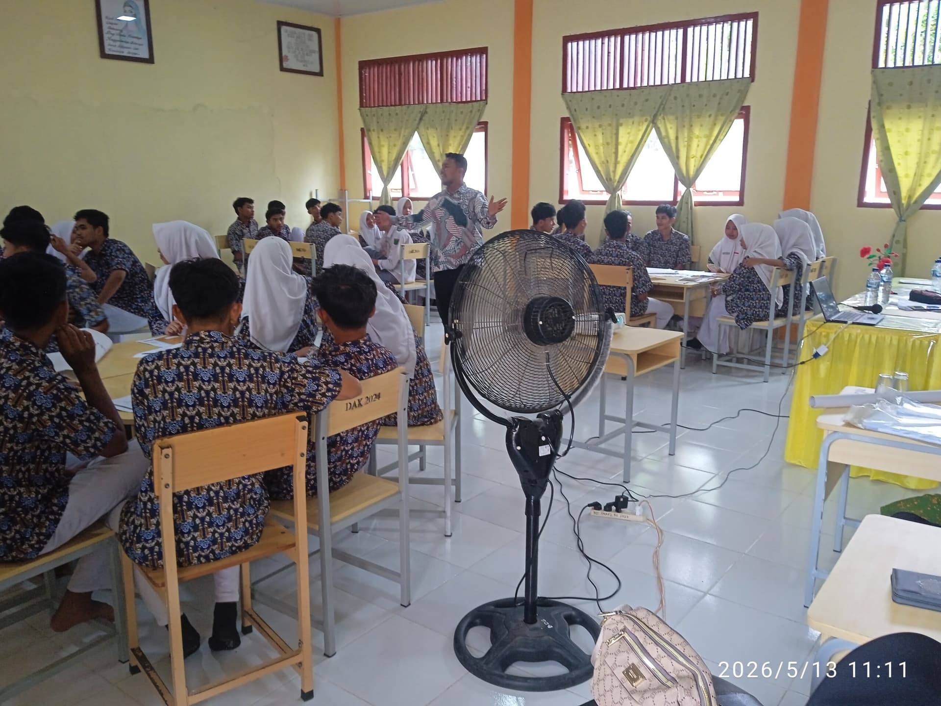 Kebersamaan dan Semangat Belajar Warnai Kegiatan BRUS di Kluet Utara