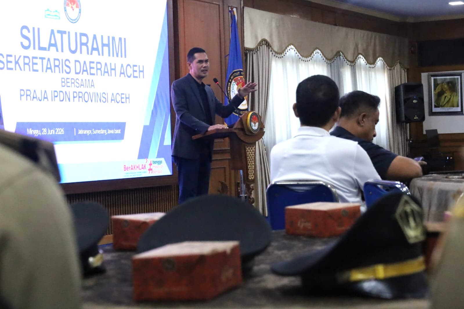 Sekda Aceh Kunjungi Kampus IPDN Jatinangor, Beri Motivasi untuk Praja Asal Aceh