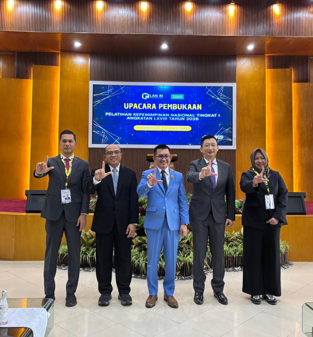 Didapuk Jadi Perwakilan Peserta, Sekda Aceh Ikuti Pelatihan Kepemimpinan Nasional Tingkat I LAN RI di Sumedang