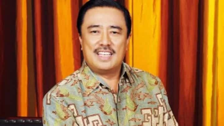 Tokoh Pers Nasional H. M. Alwi Hamu Tutup Usia