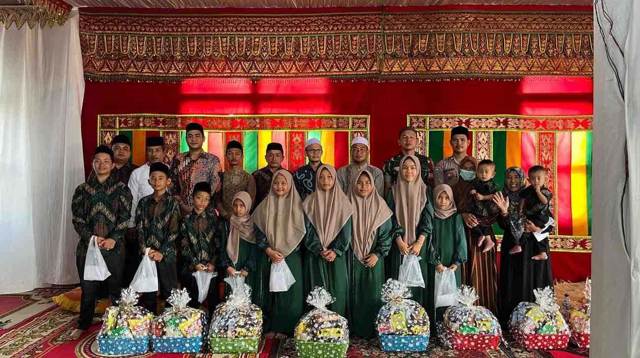 Masyarakat Gampong Suaq Bakung Aceh Selatan Gelar Kenduri Santunan Anak Yatim