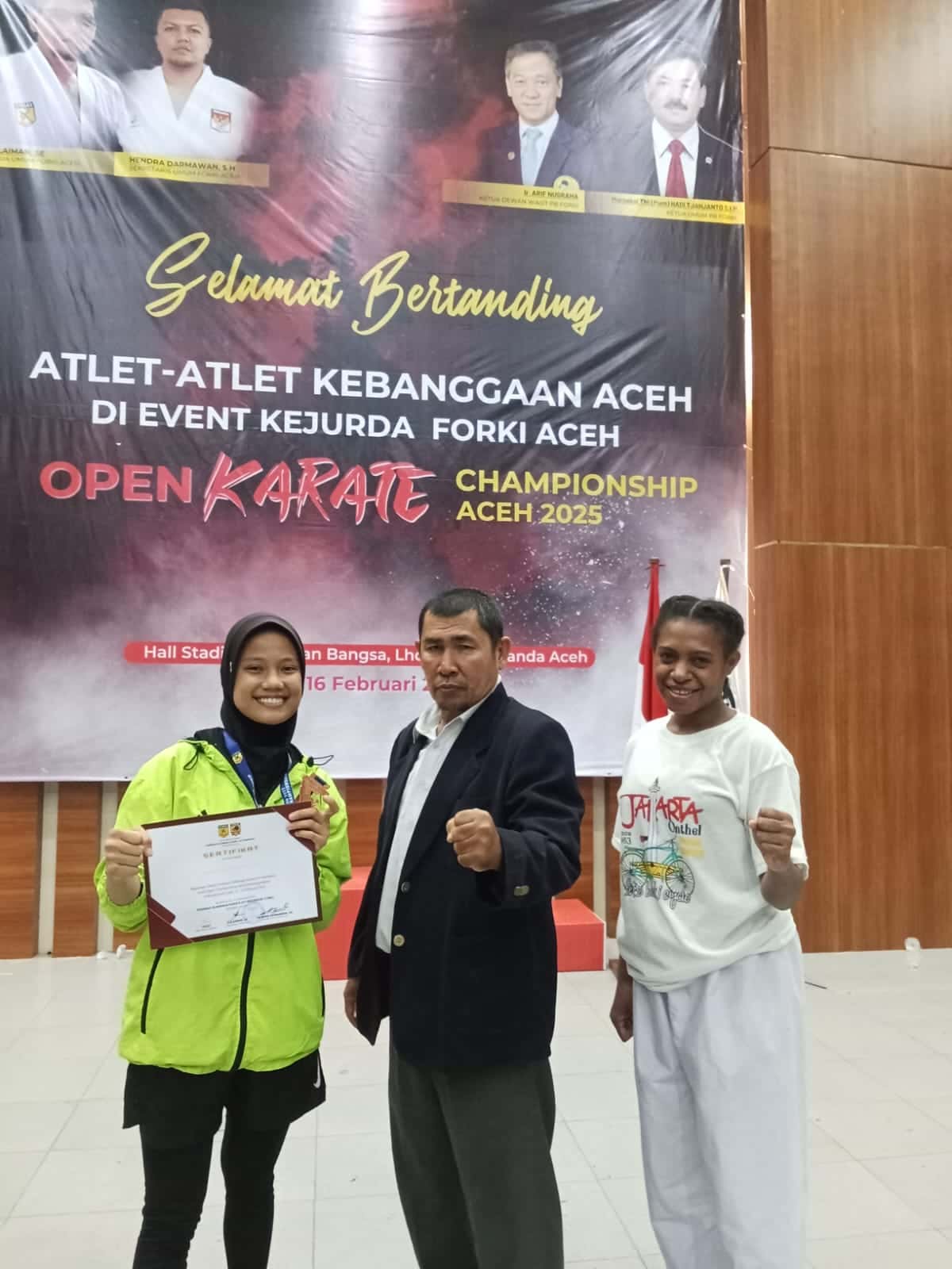 Tim Karate Politeknik Aceh Selatan meraih 1 medali perunggu di Kejurda Karate Piala Forki Aceh