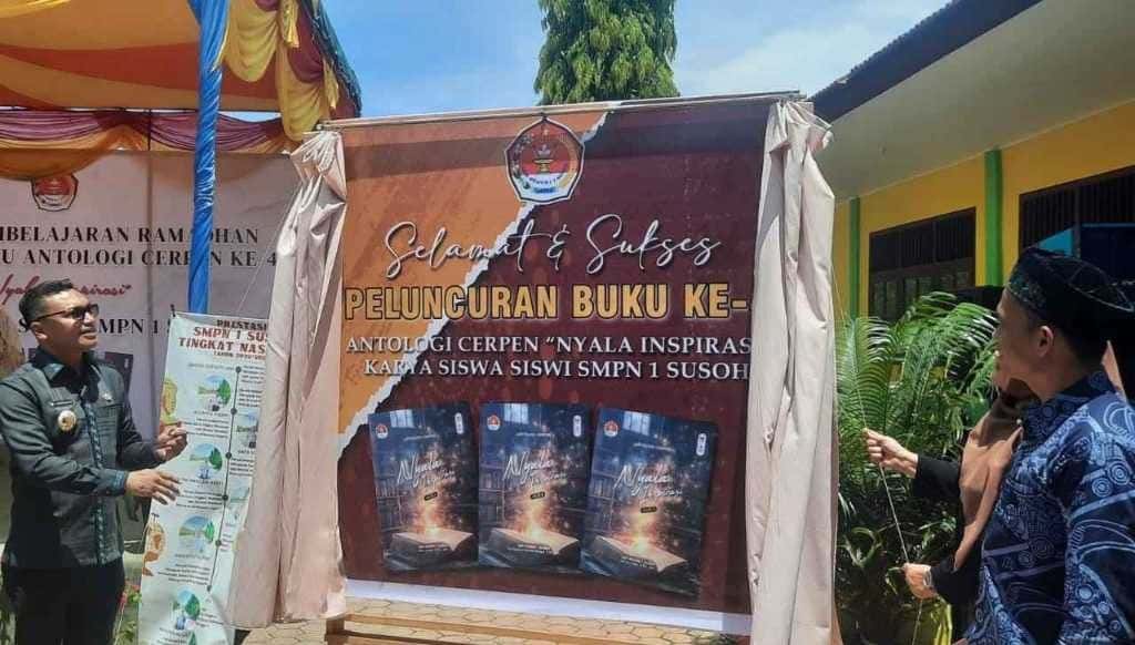 Bupati Abdya Launching Buku Antologi Edisi 4, Sembari Bernostalgia di SMPN 1 Susoh