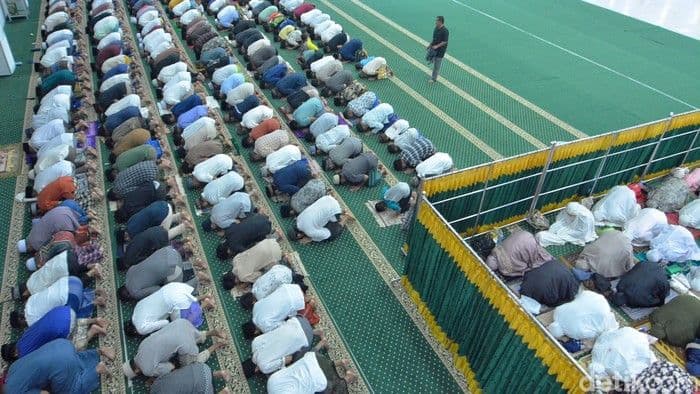 Keutamaan Shalat Tarawih, Diampuni Dosa hingga Amalan Berpahala Ganda