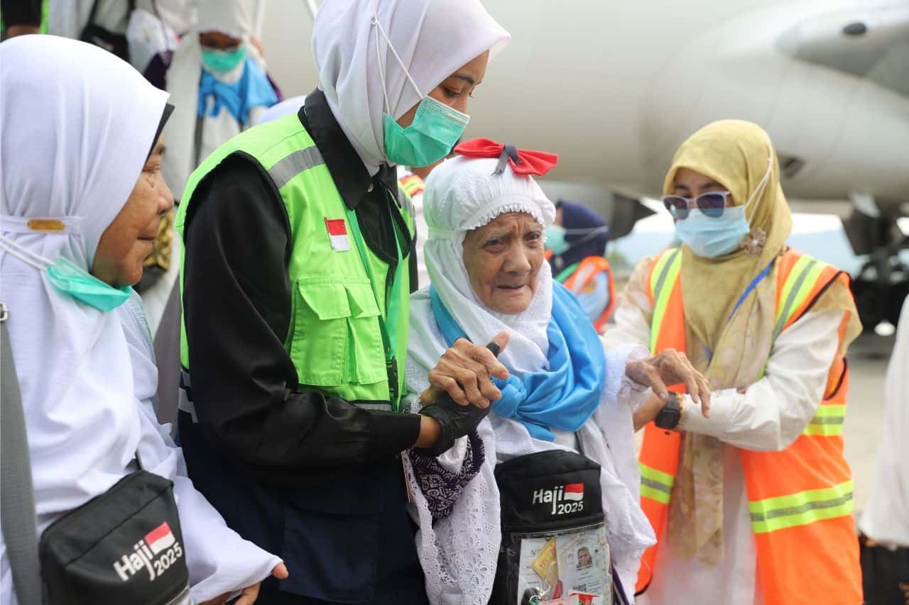 390 Jemaah Haji Kloter 6 Aceh Tiba, Dua Wafat dan Satu Masih Dirawat di Madinah