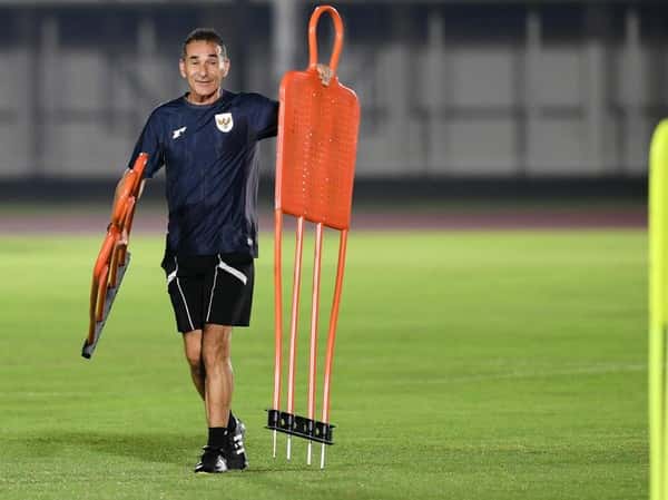 Pelatih Korsel Bilang Indonesia Lebih Lemah dari Era STY, Vanenburg Cuek