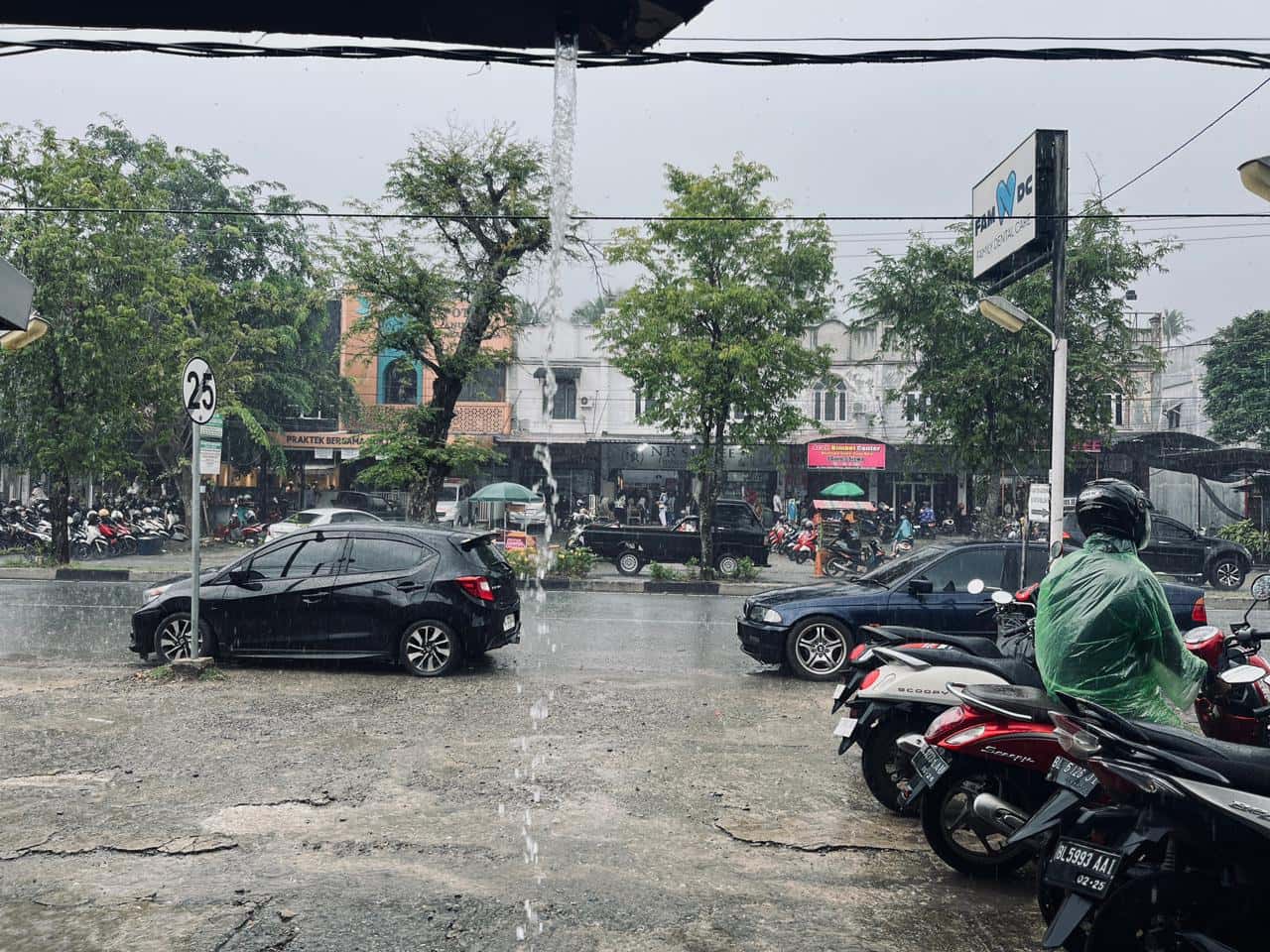 Langit Banda Aceh Kembali Kelabu, Hujan Deras Bikin Warga Was-was Bencana Meluas