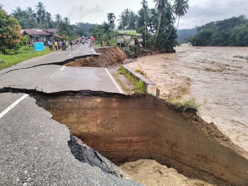 BMKG Terbitkan Status Siaga Cuaca Ekstrem di Aceh: Waspada Banjir dan Longsor hingga 20 April