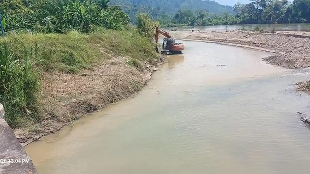 Respons Cepat Bupati Mirwan, Saluran Irigasi Gunung Pudung Berhasil Dinormalisasi