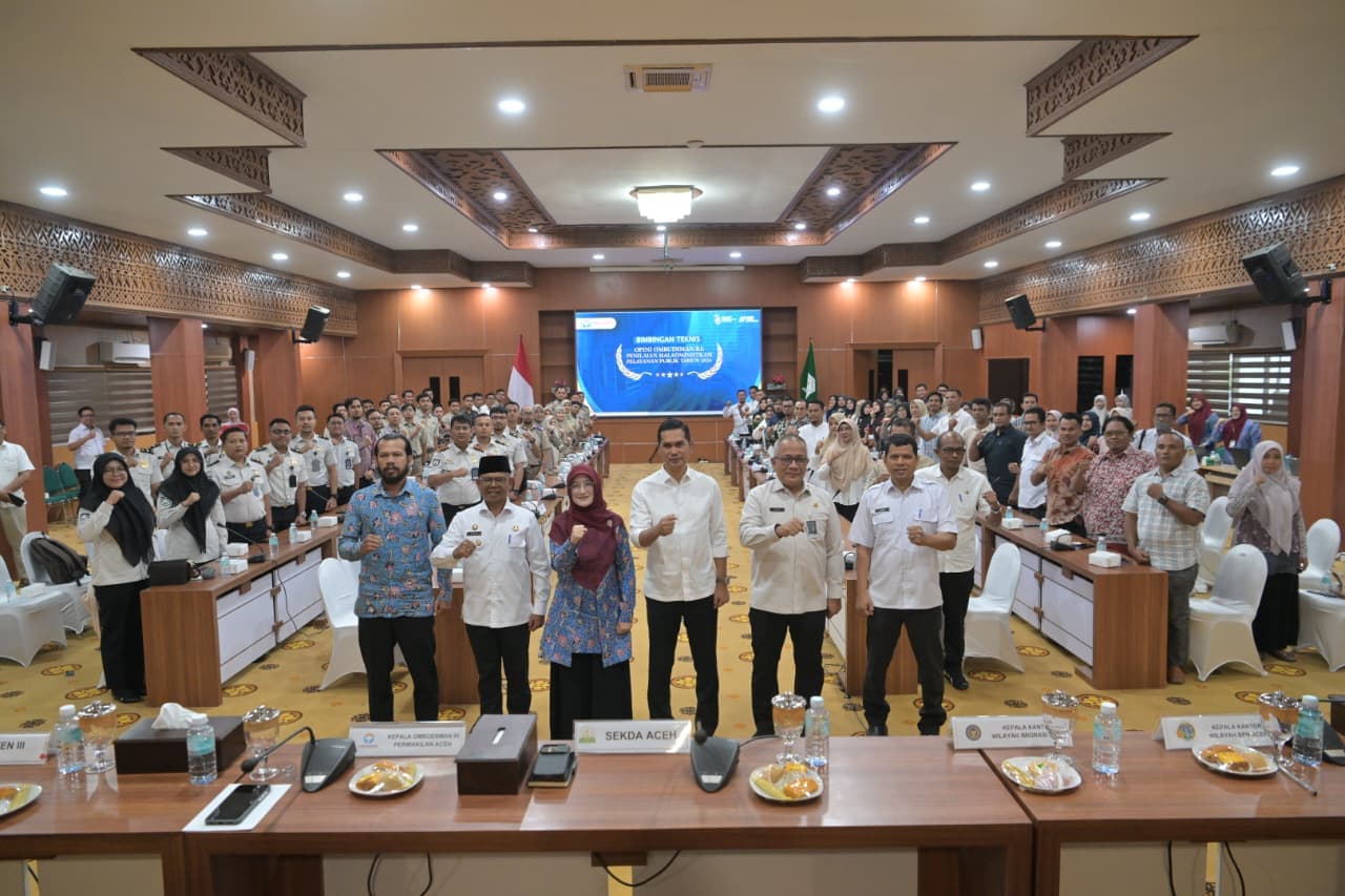 Buka Bimtek Ombudsman, Sekda Aceh Ingatkan Aparatur: Rakyat Pemilik Mandat, Jangan Jadikan Objek Administrasi!