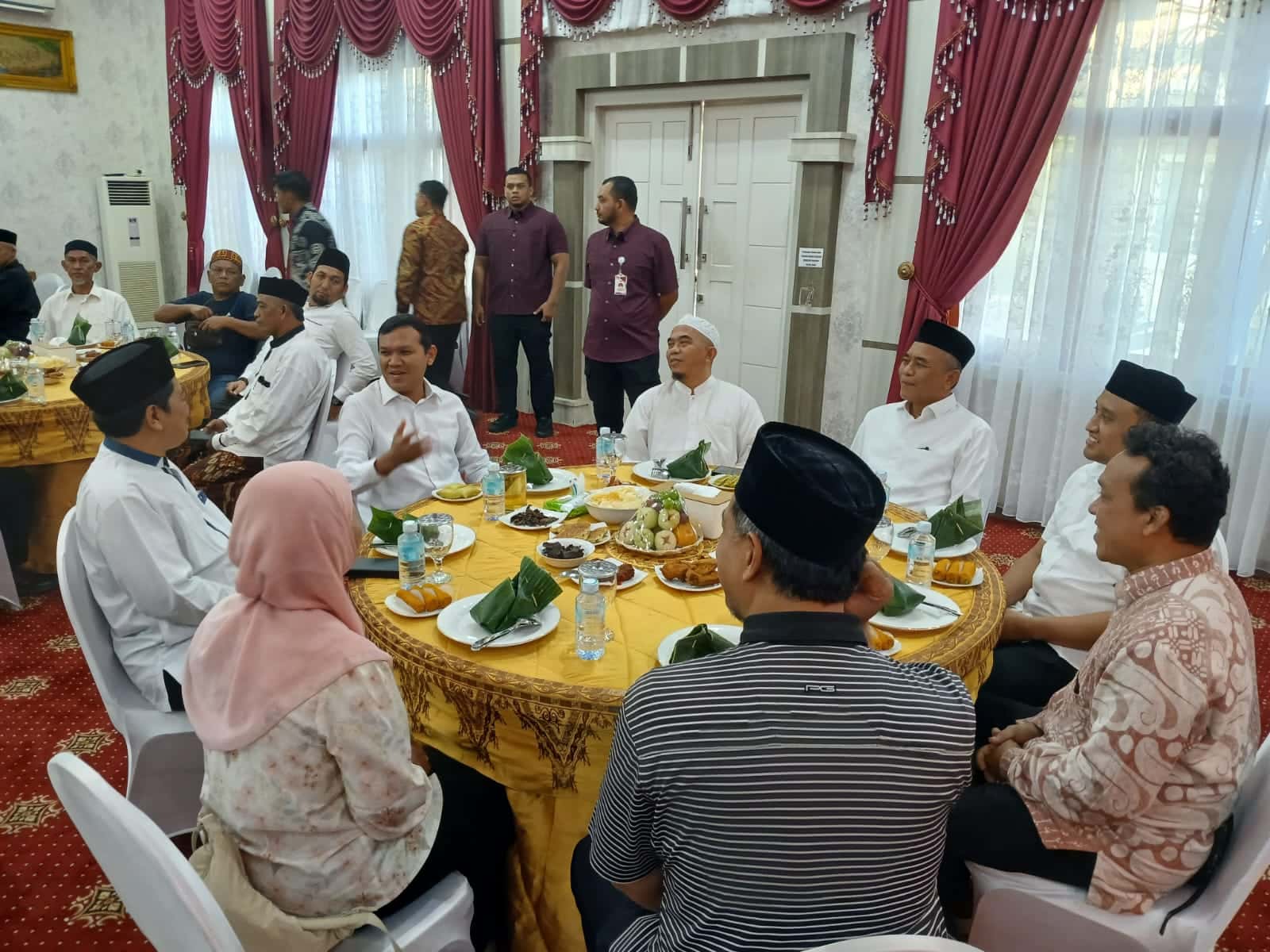 Perkuat Sinergi Umara dan Ulama, Wagub Aceh Jamu Imam Masjid Raya Baiturrahman di Rumdis